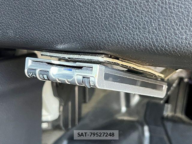 Nissan X-TRAIL 2010-06 7621550-15