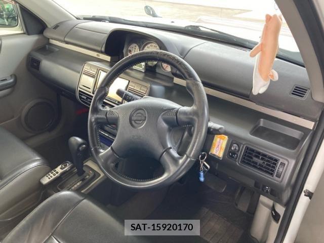 Nissan X-TRAIL 2002-01 7621566-10