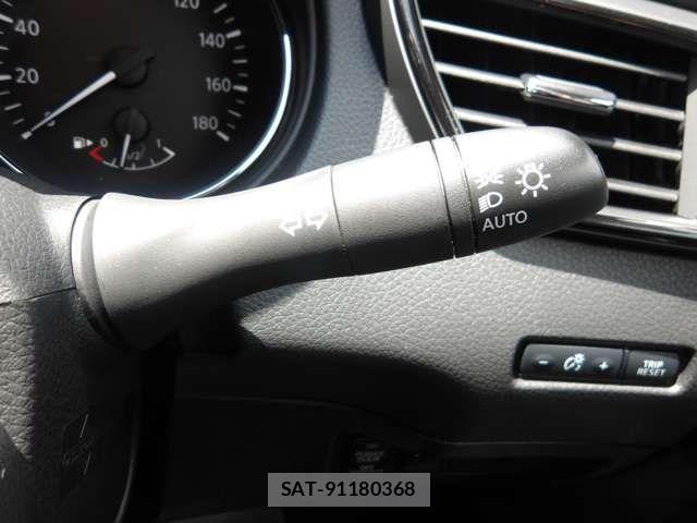 Nissan X-TRAIL 2019-03 7621535-10