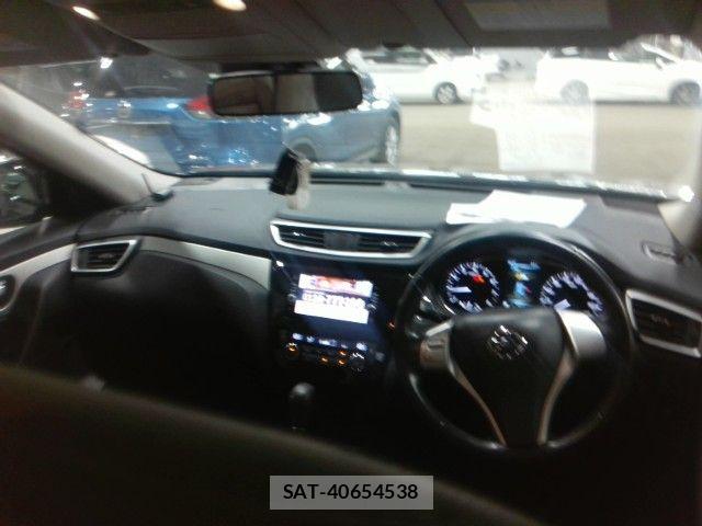 Nissan X-TRAIL 2017-02 7621544-1