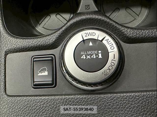 Nissan X-TRAIL 2018-11 7621541-16