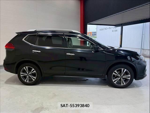 Nissan X-TRAIL 2018-11 7621541-5