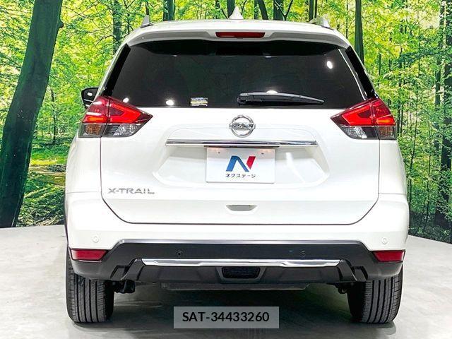 Nissan X-TRAIL 2018-01 7621537-14