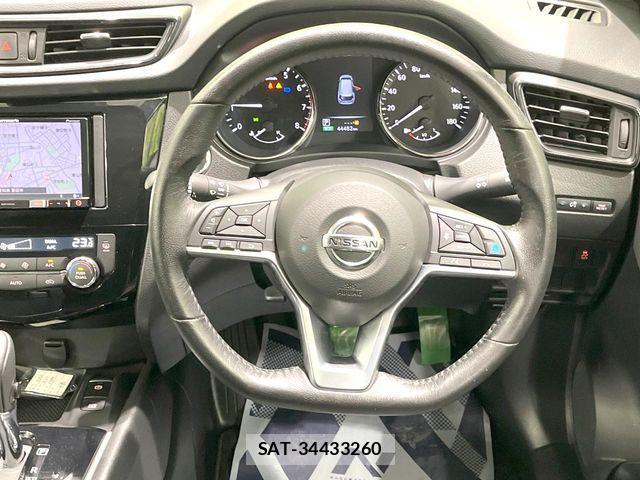 Nissan X-TRAIL 2018-01 7621537-7