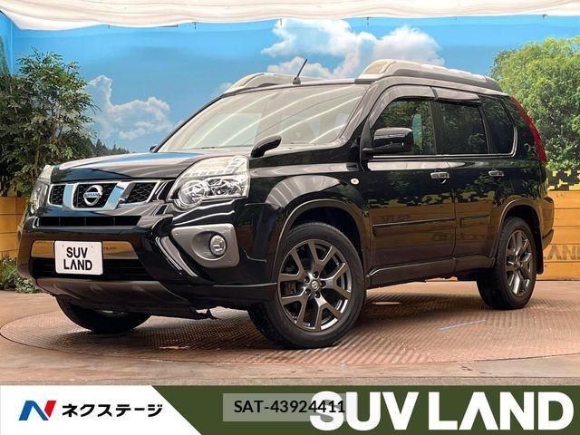 Nissan X-TRAIL 2013-08 7621547-0