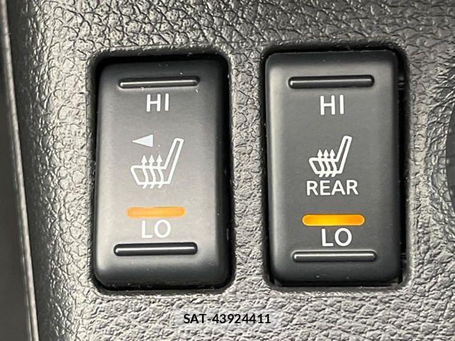 Nissan X-TRAIL 2013-08 7621547-4