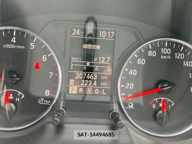 Nissan X-TRAIL 2012-02 7621561-12