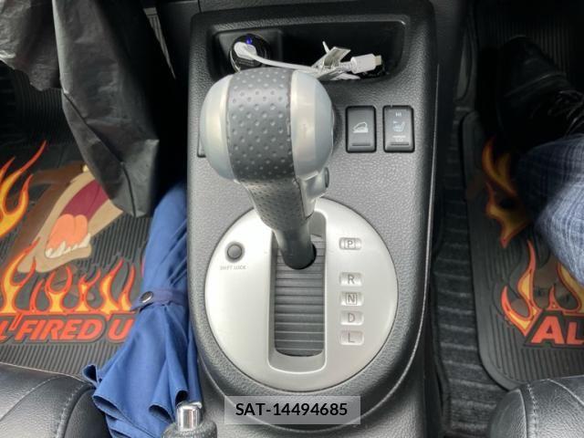 Nissan X-TRAIL 2012-02 7621561-16