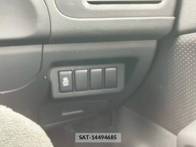 Nissan X-TRAIL 2012-02 7621561-8