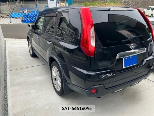 Nissan X-TRAIL 2013-04 7621560-4