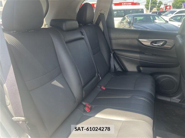 Nissan X-TRAIL 2017-03 7621542-13