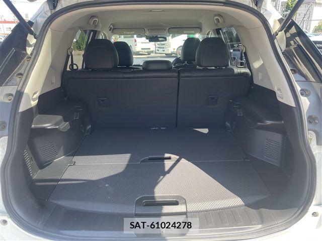 Nissan X-TRAIL 2017-03 7621542-14