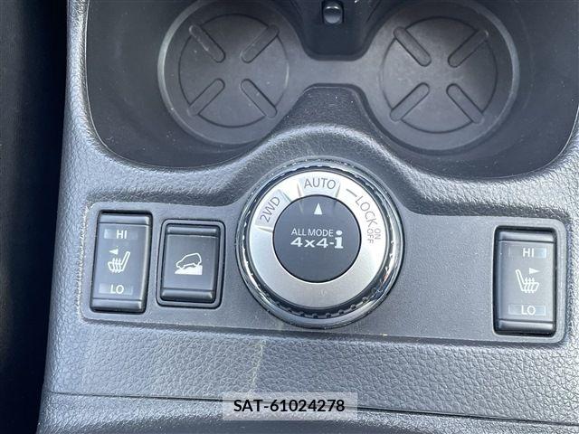 Nissan X-TRAIL 2017-03 7621542-29