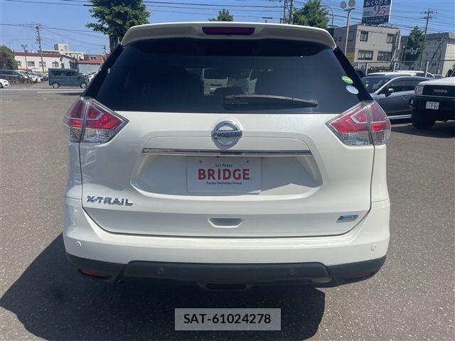 Nissan X-TRAIL 2017-03 7621542-6