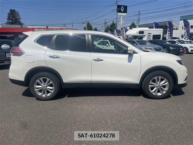 Nissan X-TRAIL 2017-03 7621542-8