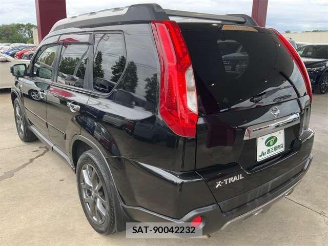 Nissan X-TRAIL 2013-10 7621543-9