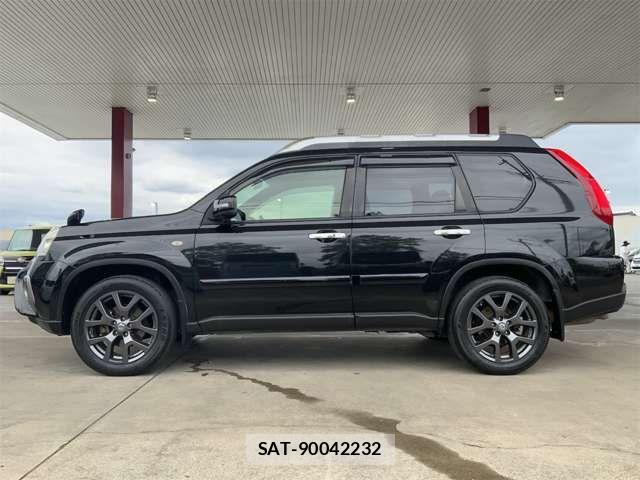 Nissan X-TRAIL 2013-10 7621543-10