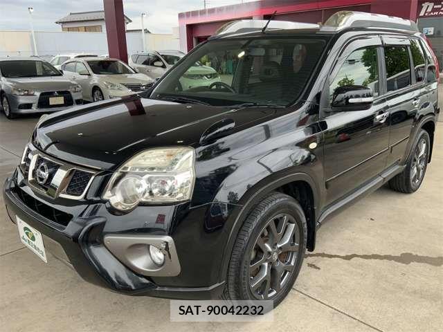 Nissan X-TRAIL 2013-10 7621543-11