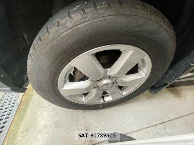 Nissan X-TRAIL 2009-08 7621562-4