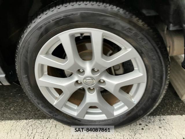 Nissan X-TRAIL 2013-06 7621557-9