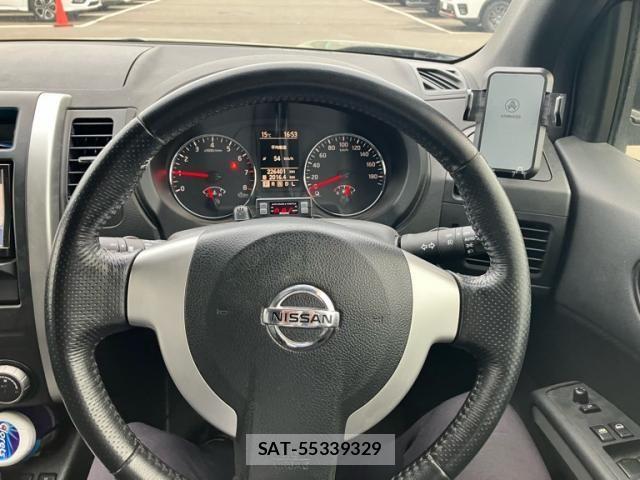 Nissan X-TRAIL 2012-03 7621559-9
