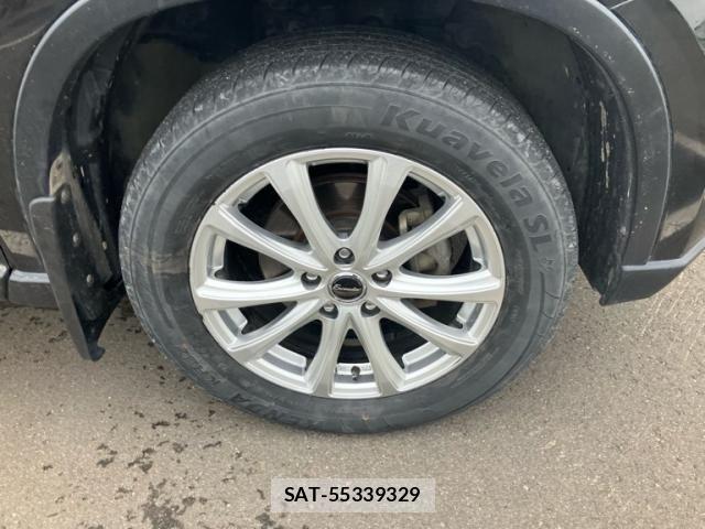 Nissan X-TRAIL 2012-03 7621559-4