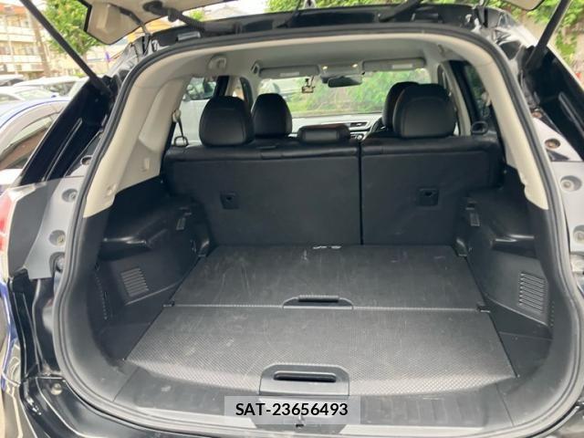 Nissan X-TRAIL 2015-08 7621554-13