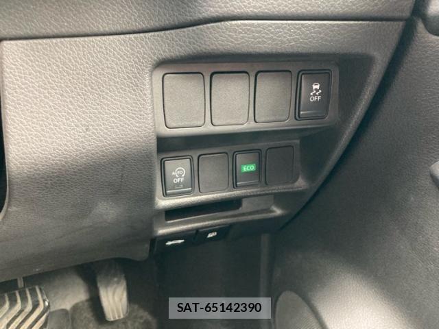 Nissan X-TRAIL 2015-07 7621556-10