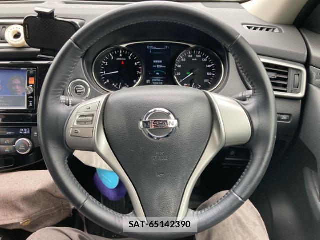 Nissan X-TRAIL 2015-07 7621556-13