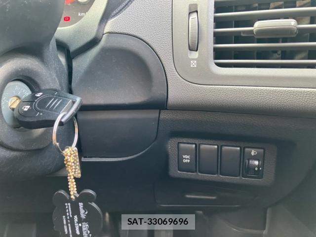 Nissan X-TRAIL 2007-12 7621573-16