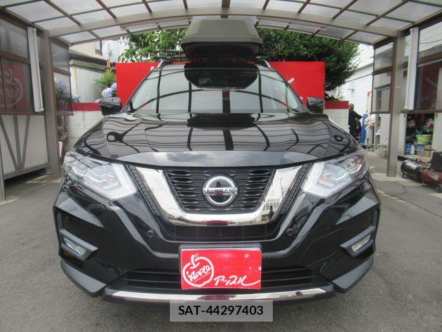 Nissan X-TRAIL 2021-10 7731023-10