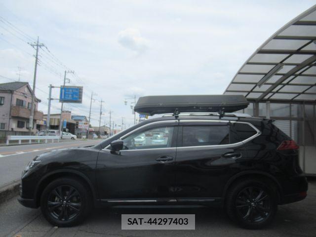 Nissan X-TRAIL 2021-10 7731023-3