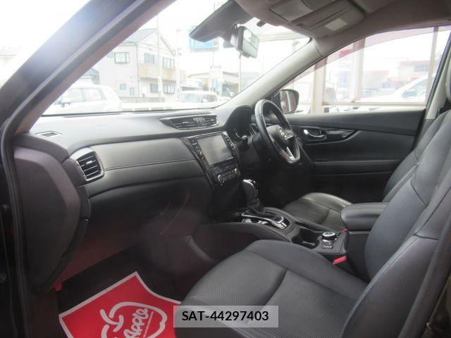 Nissan X-TRAIL 2021-10 7731023-5
