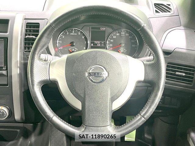 Nissan X-TRAIL 2012-06 7731056-10