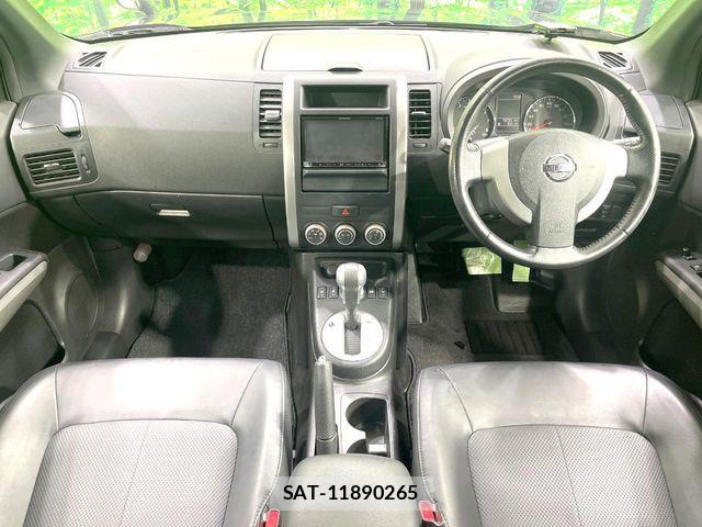Nissan X-TRAIL 2012-06 7731056-1