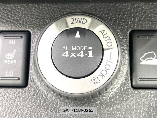 Nissan X-TRAIL 2012-06 7731056-5