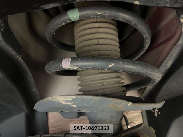 Nissan X-TRAIL 2012-05 7731052-19