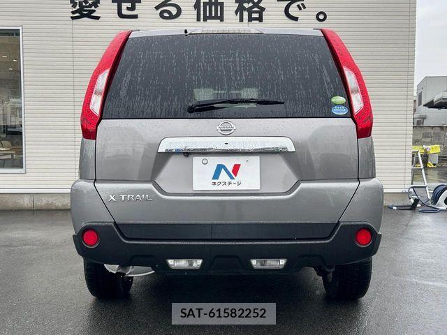 Nissan X-TRAIL 2012-02 7731066-14