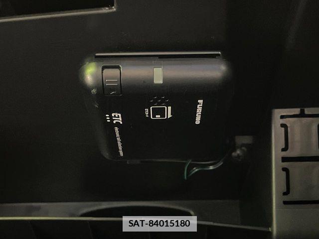 Nissan X-TRAIL 2010-09 7731051-4