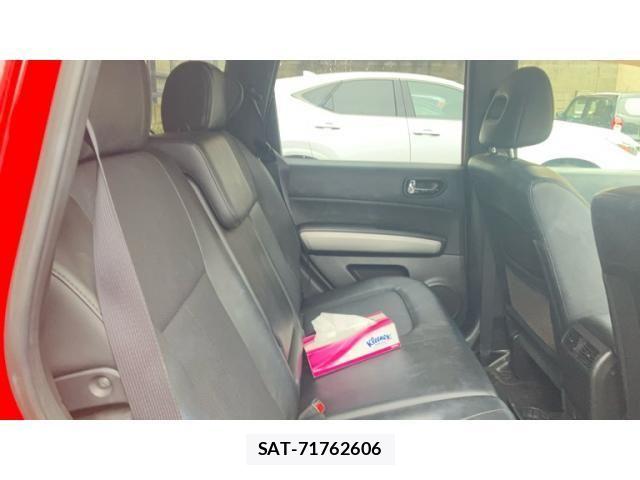 Nissan X-TRAIL 2011-09 7731081-16