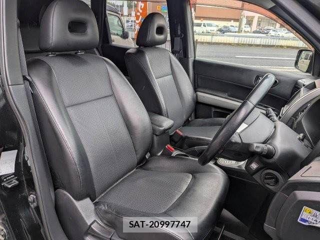 Nissan X-TRAIL 2011-06 7731057-11