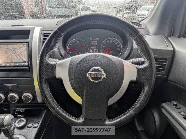 Nissan X-TRAIL 2011-06 7731057-14