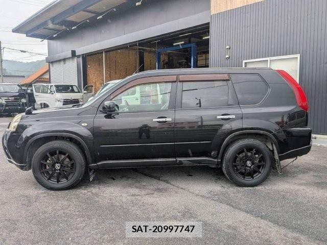 Nissan X-TRAIL 2011-06 7731057-24