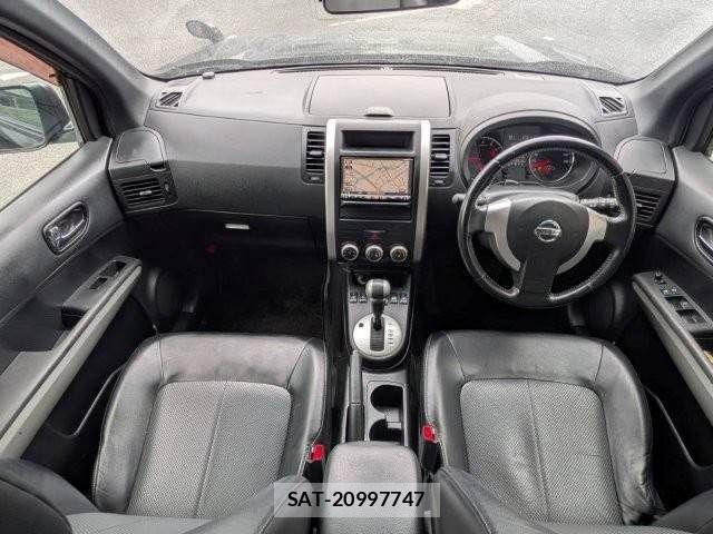 Nissan X-TRAIL 2011-06 7731057-2