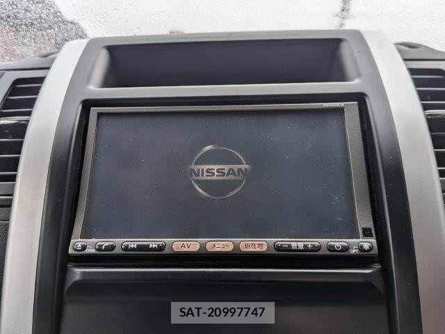Nissan X-TRAIL 2011-06 7731057-3