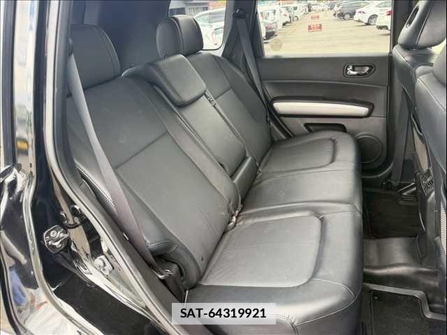 Nissan X-TRAIL 2013-07 7731055-9