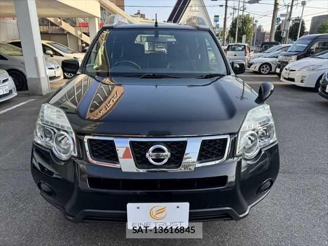 Nissan X-TRAIL 2011-12 7731058-10