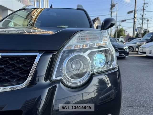 Nissan X-TRAIL 2011-12 7731058-24