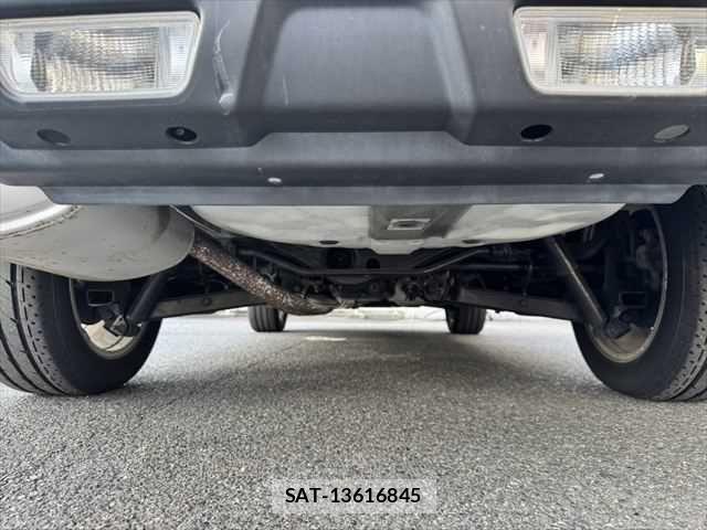 Nissan X-TRAIL 2011-12 7731058-27