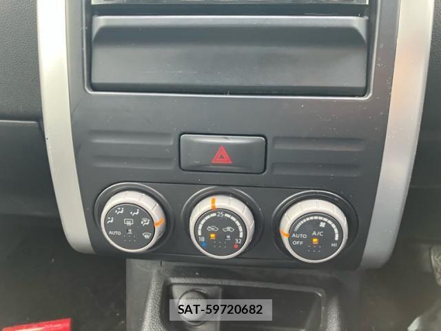 Nissan X-TRAIL 2012-04 7790725-18